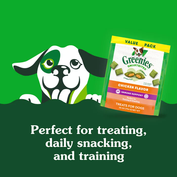 GREENIES SMARTBITES Immune Support Crunchy & Soft Dog Treats, Chicken Flavor, 28 oz. Pack - Image 6